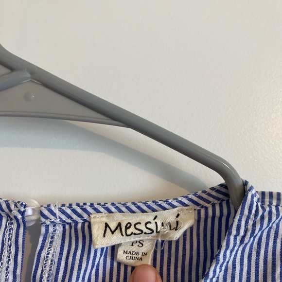 Top - Picture 2 of 2